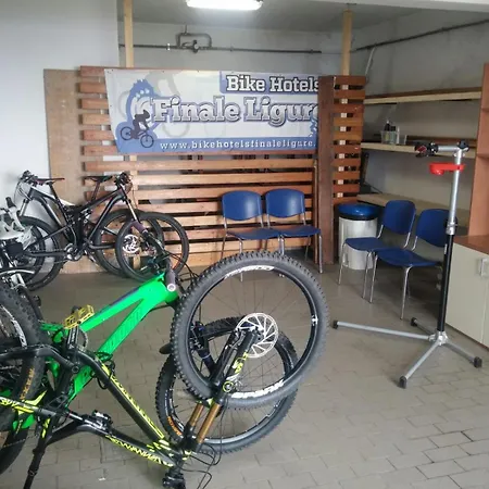 Rosita 2* Finale Ligure