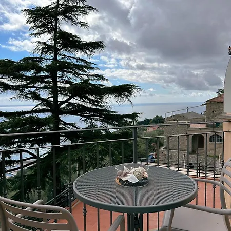 Rosita Hotel
