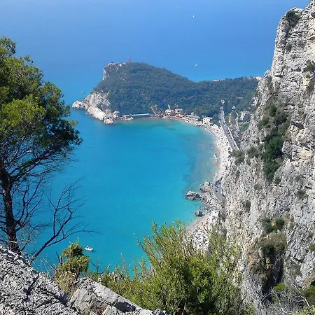 Rosita Otel Finale Ligure