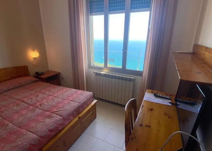 Rosita Finale Ligure