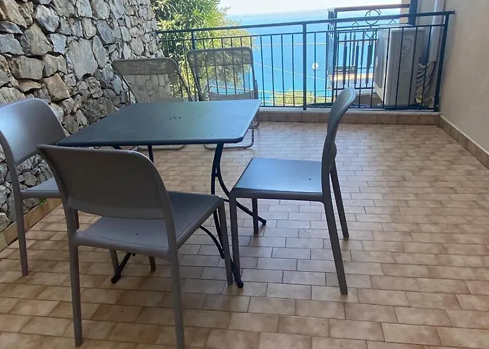 Rosita Finale Ligure