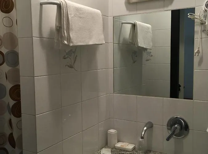 Rosita 2* Finale Ligure